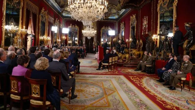 El acto central del 50 aniversario de la restauración de la monarquía en España, en imágenes