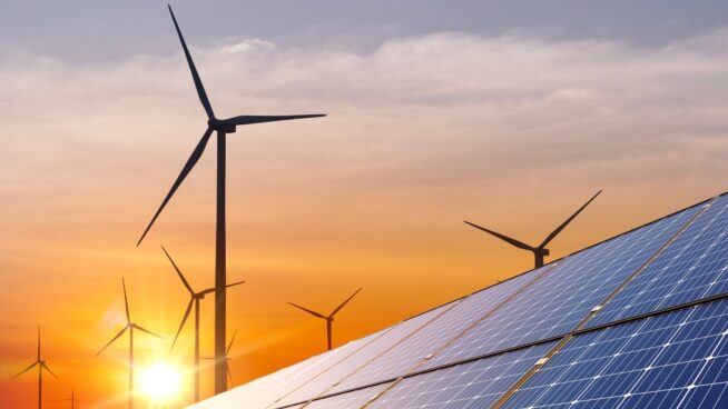 EEUU admite pleitos por 688 millones por la retirada de ayudas a las renovables en España