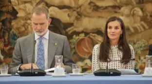 Cómo es un almuerzo privado en El Pardo: así será el menú que unirá a Letiza y Juan Carlos I