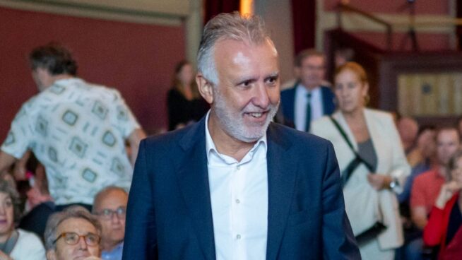 La faceta familiar de Ángel Víctor Torres: perdió a su madre en la infancia y es padre de Miguel