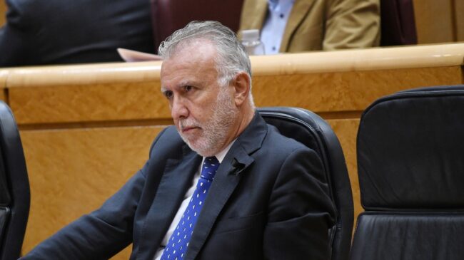 Ángel Víctor Torres prorrogará hasta 2027 el reparto de menores migrantes