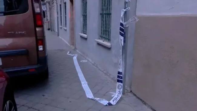 Herido grave un presunto yihadista que intentó apuñalar a dos policías en Vallecas