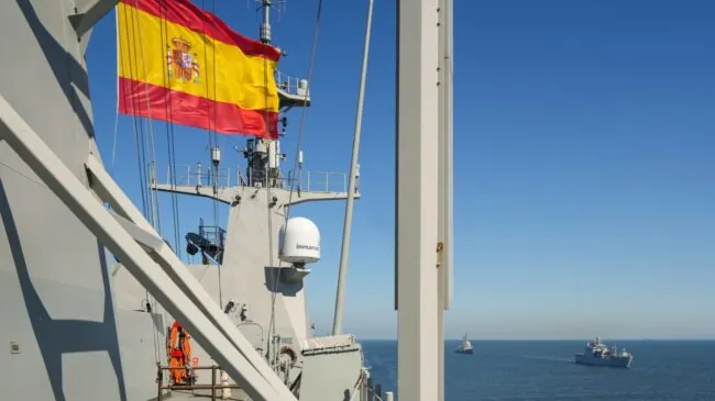 El Tribunal militar condena a un teniente por agresión sexual a una estudiante de la Armada