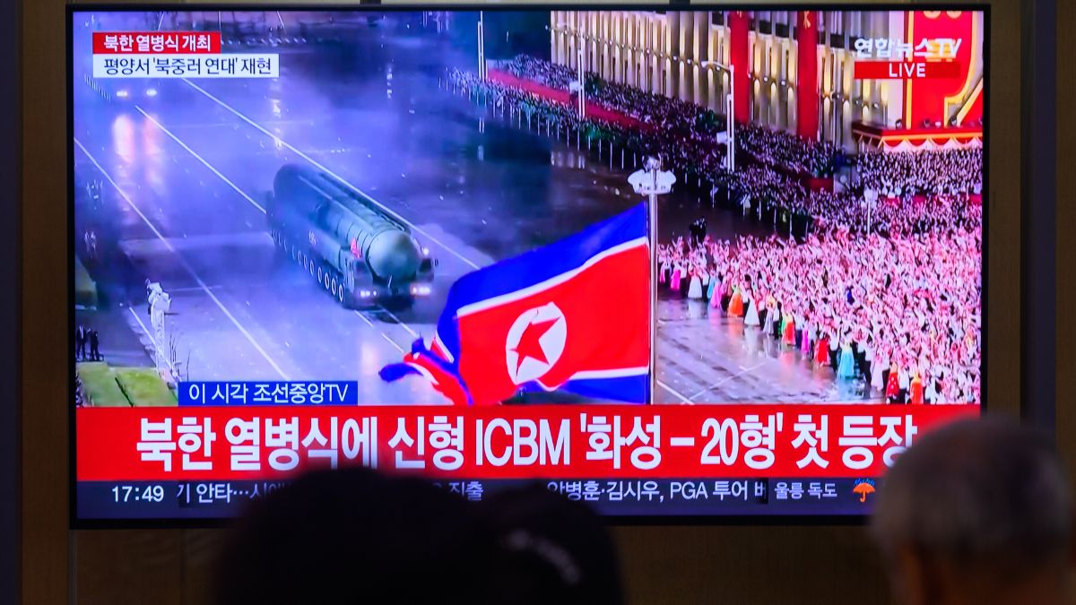 Corea del Norte anuncia acciones «más ofensivas» tras el lanzamiento de un nuevo misil