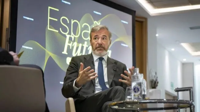 Azcón advierte a Vox de que no habrá presupuestos «si piden incumplir la ley»