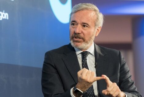 Azcón anuncia mascarillas obligatorias en centros sanitarios de Aragón por la gripe