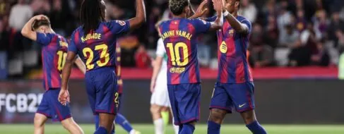 El Barça acierta más que el Elche y pasa página de la derrota del Clásico