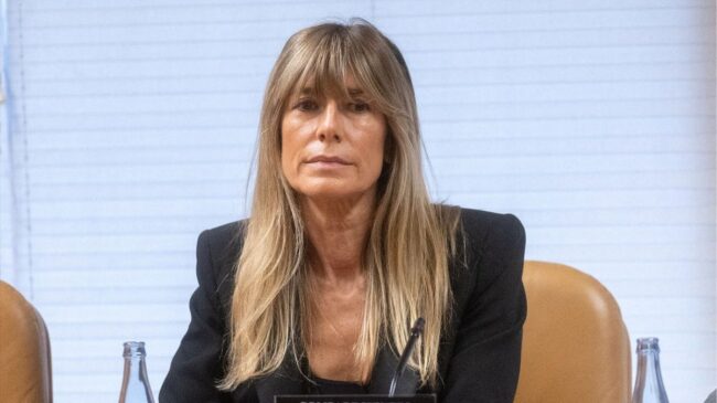 Begoña Gómez aporta un informe que asegura que su cátedra no causó daños sino beneficios