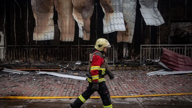 Mueren tres personas por nuevos ataques rusos en la provincia ucraniana de Donetsk