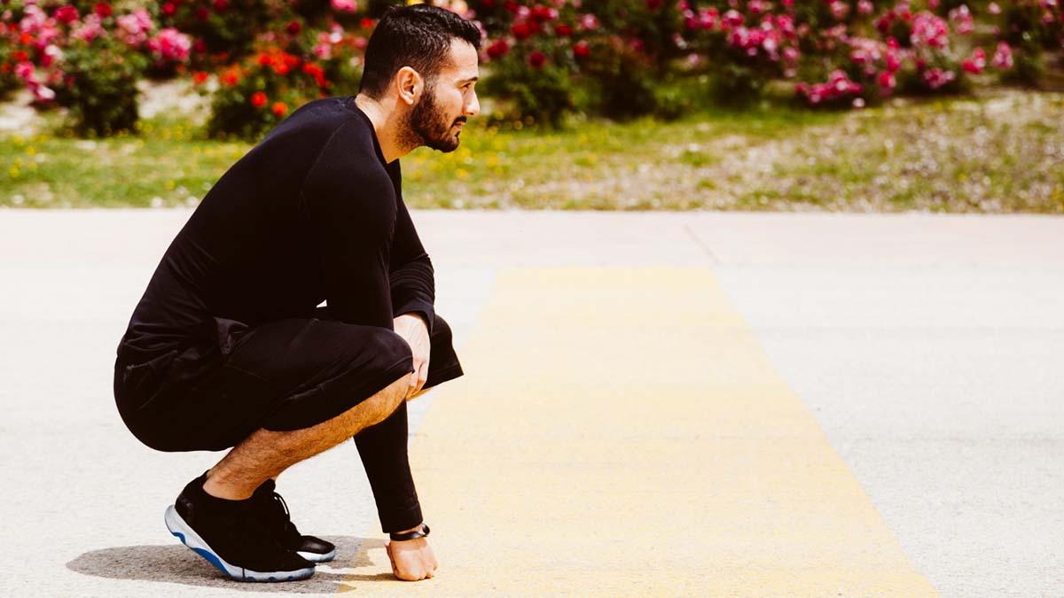 Parece infantil, pero funciona, así son los ‘bunny hops’, el ejercicio para fortalecer tus piernas