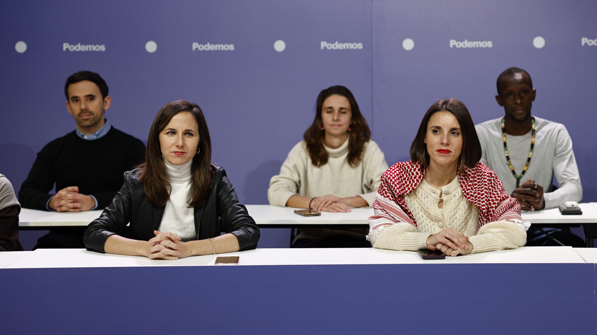 Podemos eleva el tono contra el Gobierno: «Roban y meten la mano en la caja»