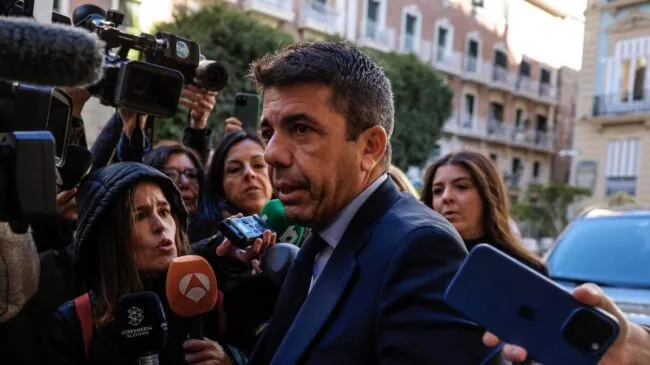 Mazón se persona en la causa de la dana tras el rechazo de la Justicia valenciana a investigarle