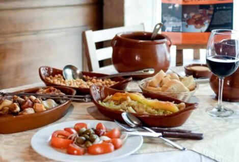 Cocido maragato: el tradicional plato de León que se sirve en orden invertido