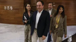 PP y Vox sellan la investidura de Pérez Llorca pese a las diferencias en la cuestión lingüística