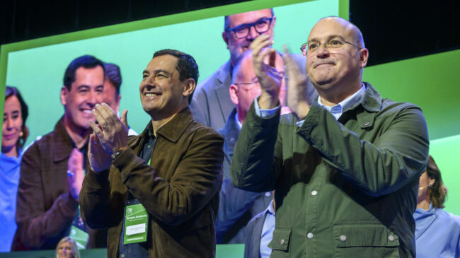 El PP carga contra el «gobierno podrido» del PSOE y avisa: «Caerán todos y el número uno»
