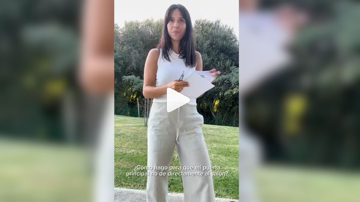 Emma Guillén, interiorista: «Es importante separar la entrada del salón en casa»