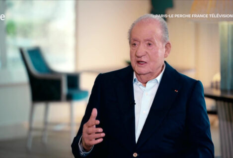 El Emérito vuelve a demostrar su gran dominio del francés: lo aprendió y perfeccionó en Suiza