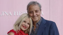 El bonito salón de Eugenia Martínez de Irujo con vistas a Liria y un truco para dar luminosidad