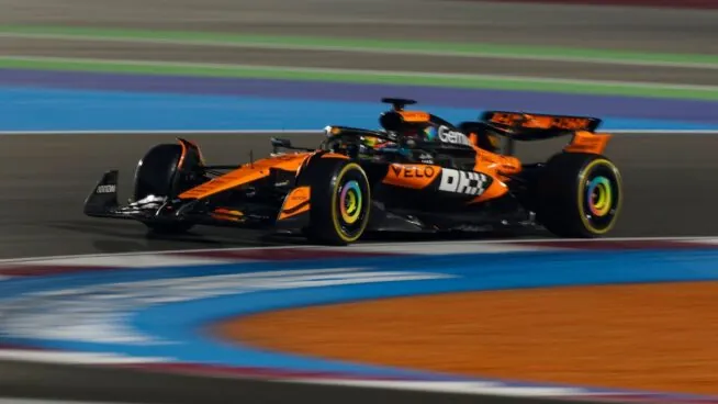 Piastri renace y Alonso ilusiona para la 'sprint' en Qatar