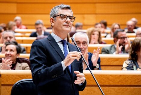 Bolaños admite ante Junts que la democracia española puede ser «mejorable»