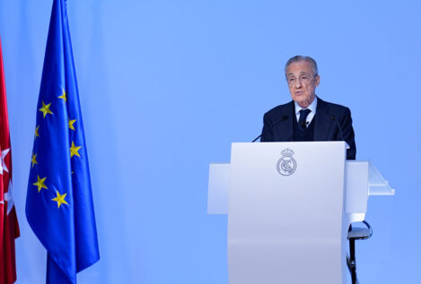 Florentino Pérez, muy crítico con el Barça: «No es normal que pague ocho millones a árbitros»