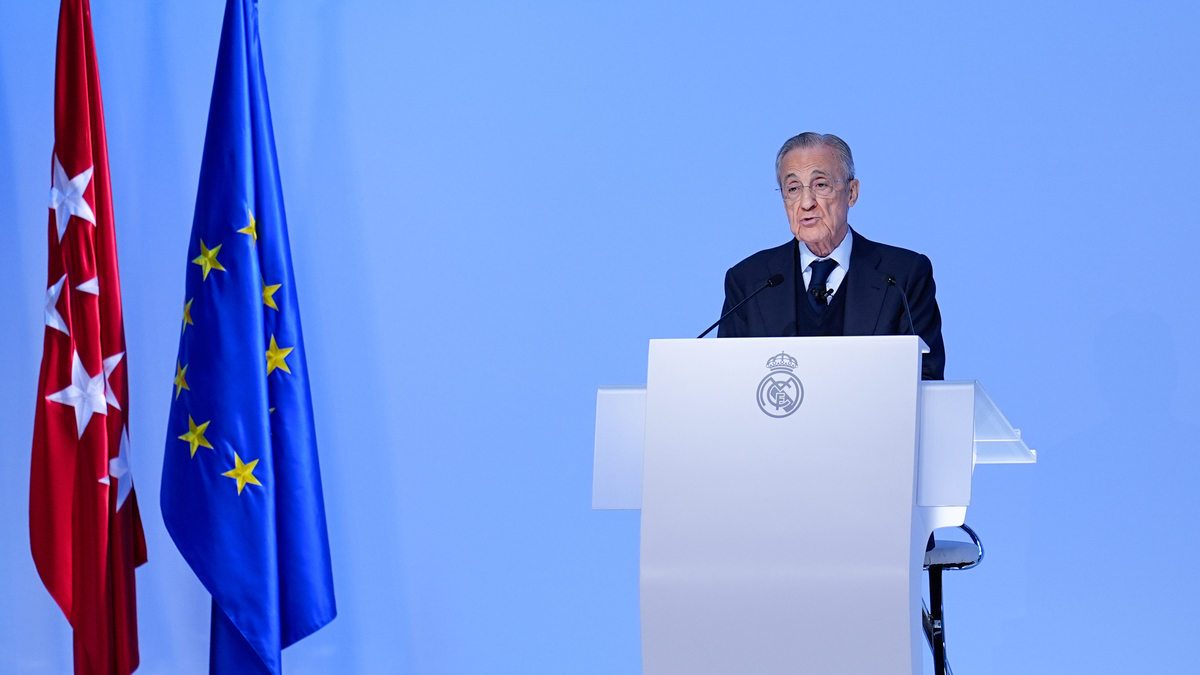 Florentino Pérez, muy crítico con el Barça: «No es normal que pague ocho millones a árbitros»