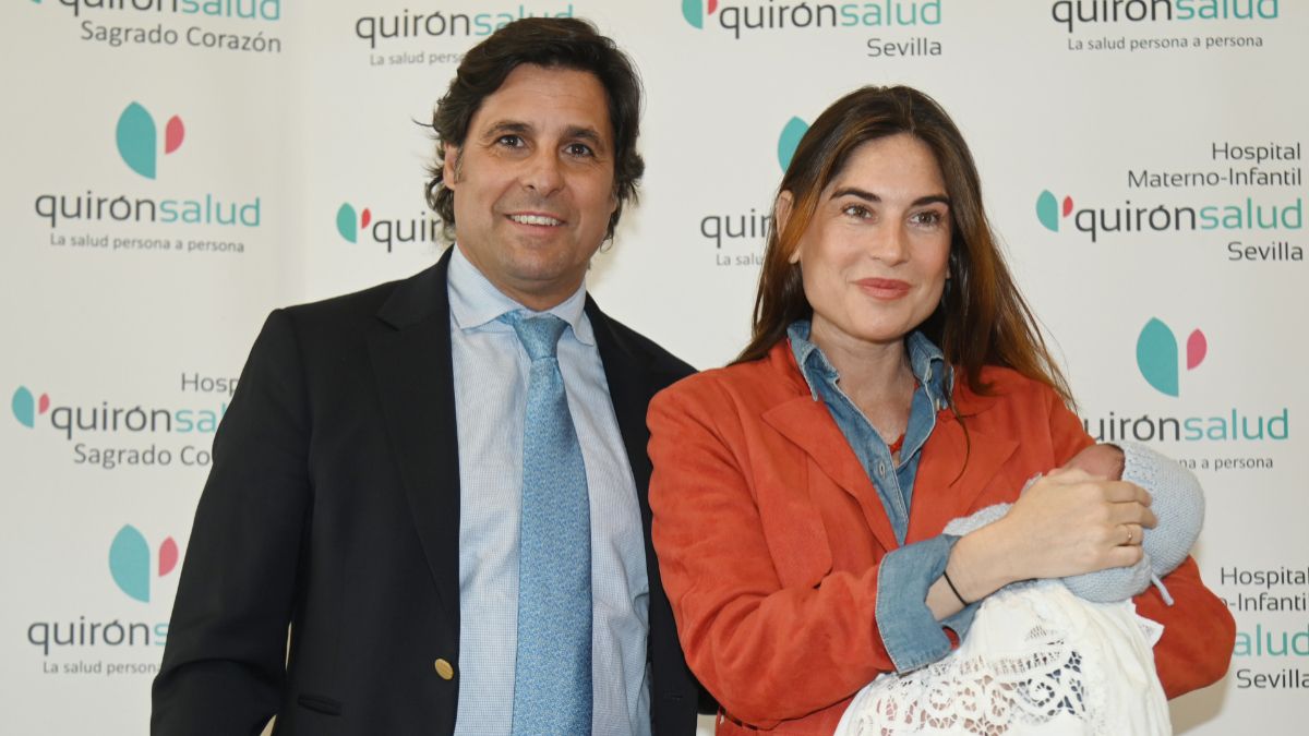 Fran Rivera y Lourdes Montes bautizan a su hijo Nicolás: los padrinos, la comida y otros detalles