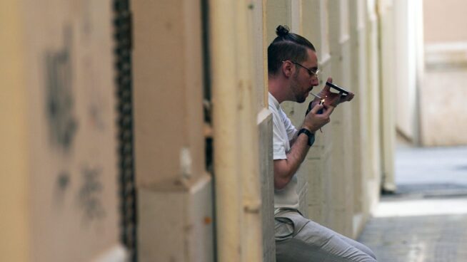 Sanidad gasta 136 millones en el último medicamento para dejar de fumar