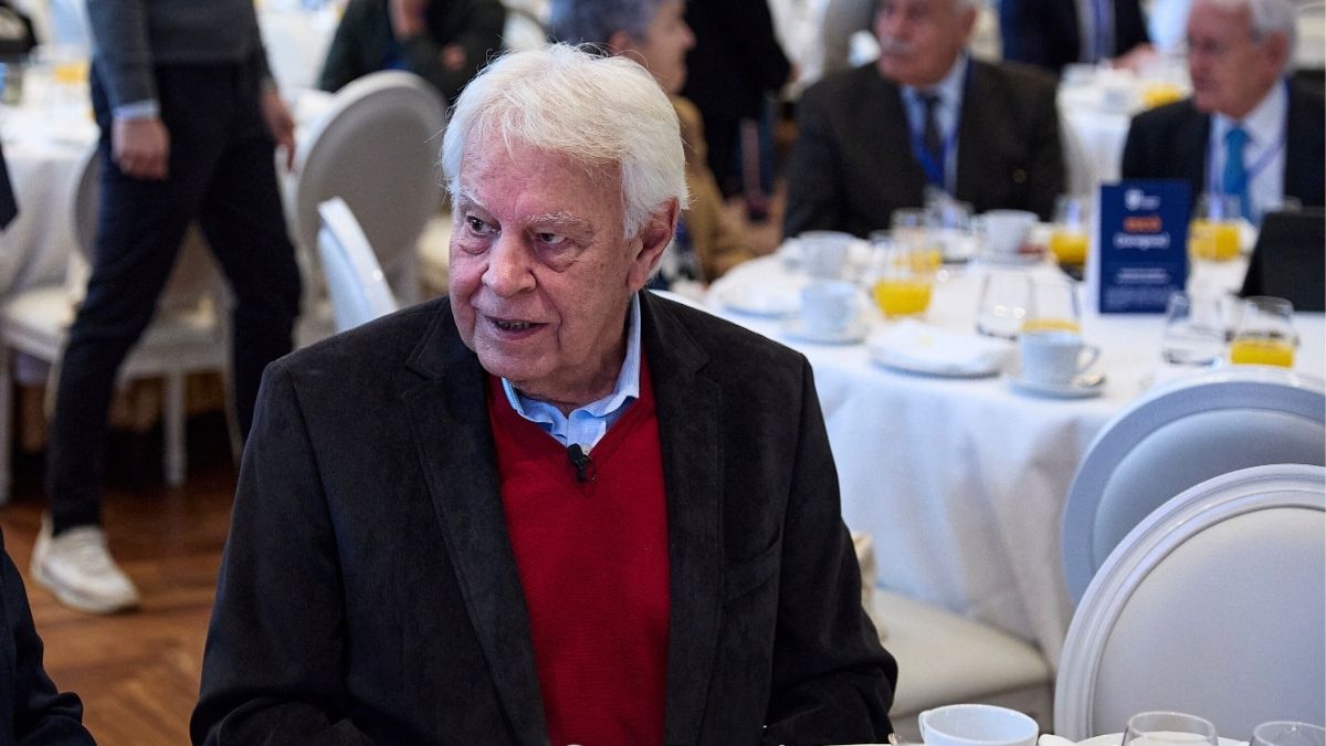 Felipe González asegura que respeta el trabajo del Supremo en el juicio al fiscal general