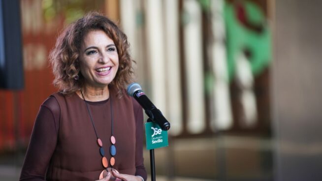 La mayoría de comunidades dicen 'no' al objetivo de déficit ofrecido por Montero