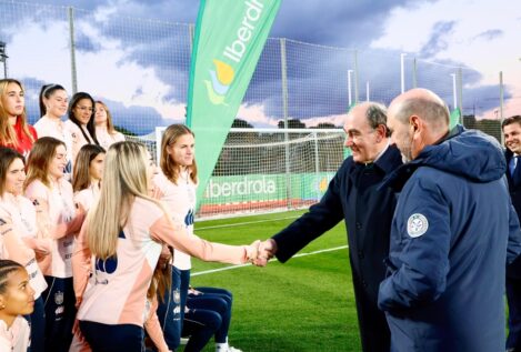 Iberdrola renueva su impulso al fútbol femenino hasta 2030