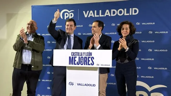 Mañueco acusa a PSOE y Vox de formar la «coalición del ruido» en Castilla y León