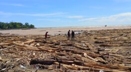 Las inundaciones en Indonesia dejan ya casi 420 muertos y más de 350 desaparecidos