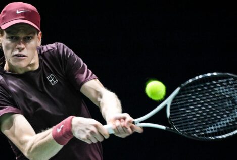 Sinner arrebata el número uno a Alcaraz tras coronarse en el Masters 1.000 de París