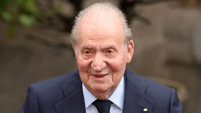 «No todavía»: las enigmáticas palabras del rey Juan Carlos (88 años) sobre su regreso definitivo a España, que se prevé en otoño