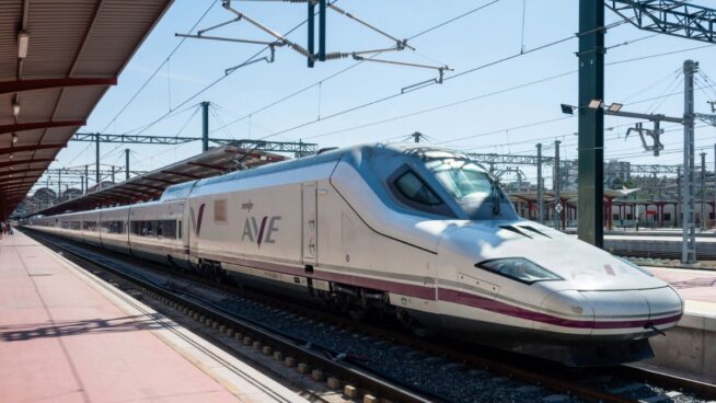 El Congreso aprueba que la ley de movilidad recupere los criterios de puntualidad de Renfe