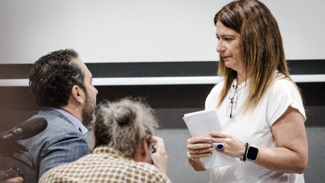 El juez admite a García Castellón y Aldama como acusaciones contra Leire Díez