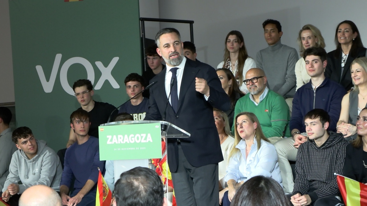 Abascal dice que la «mafia» de Sánchez «es más peligrosa» al estar rodeada de corrupción