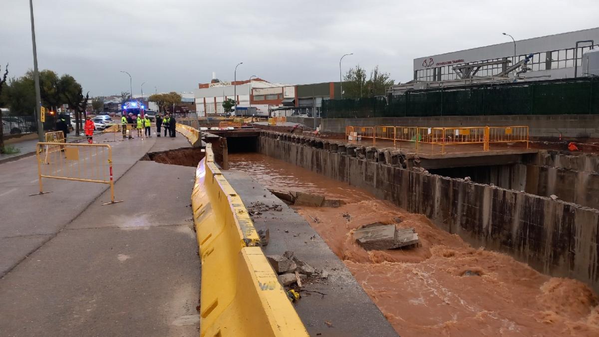 El temporal en Cataluña interrumpe vuelos y provoca inundaciones