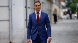 Lobato y Sánchez Acera desvinculan a Moncloa de la filtración del correo del novio de Ayuso