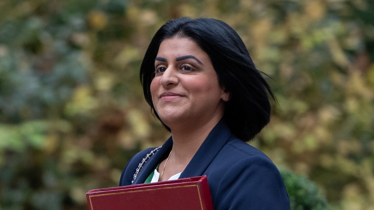 Reino Unido endurece requisitos de residencia permanente para extranjeros con estatus legal