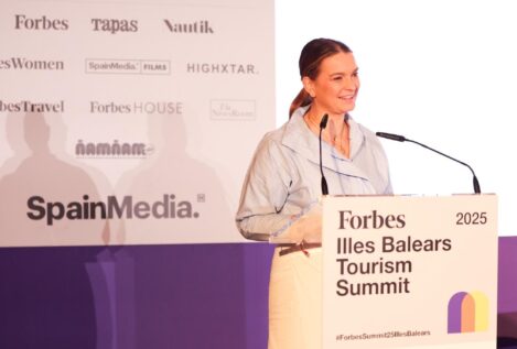 Prohens apunta al turismo regenerativo como la clave de la competitividad de Baleares