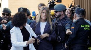 Vilaplana pagó a las 19.47 horas el aparcamiento tras comer con Mazón el día de la dana