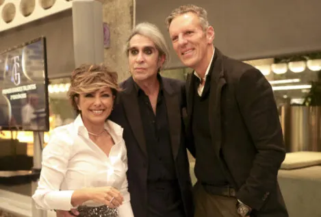 La otra casa de Mario Vaquerizo en Madrid: en medio de un bosque y sin paredes de color rosa