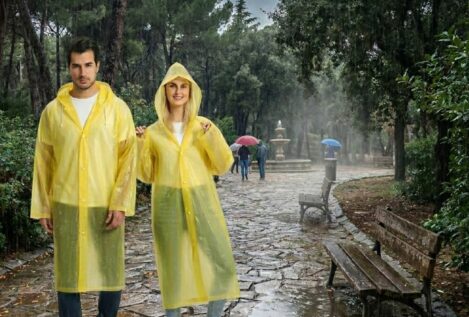 ¡Que no te pille la lluvia desprevenido! Descubre los mejores chubasqueros