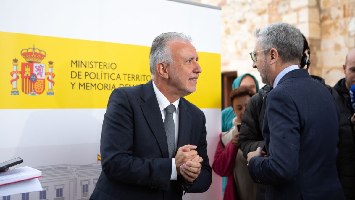 El ministro Torres lamenta el uso torticero que el PP hace de la investigación de la UCO