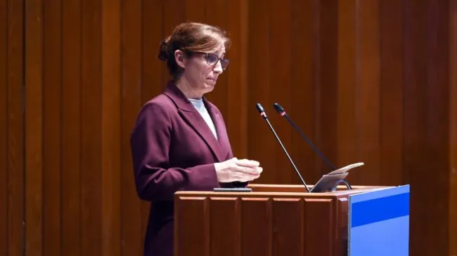 Mónica García defiende la eutanasia de Noelia Castillo y el derecho a decidir sobre la vida