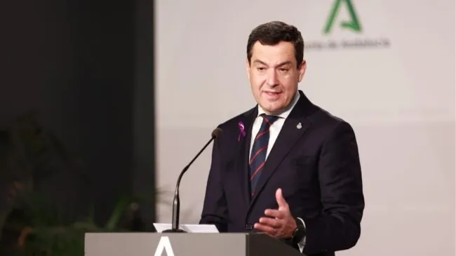 Siga en directo la comparecencia del presidente de la Junta de Andalucía, Juanma Moreno