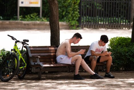 Los ninis vuelven a crecer en España: un 10% de los jóvenes ni estudia ni trabaja