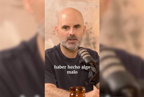 Por qué mandar a un niño al ‘rincón de pensar’ puede ser un error, según un pedagogo